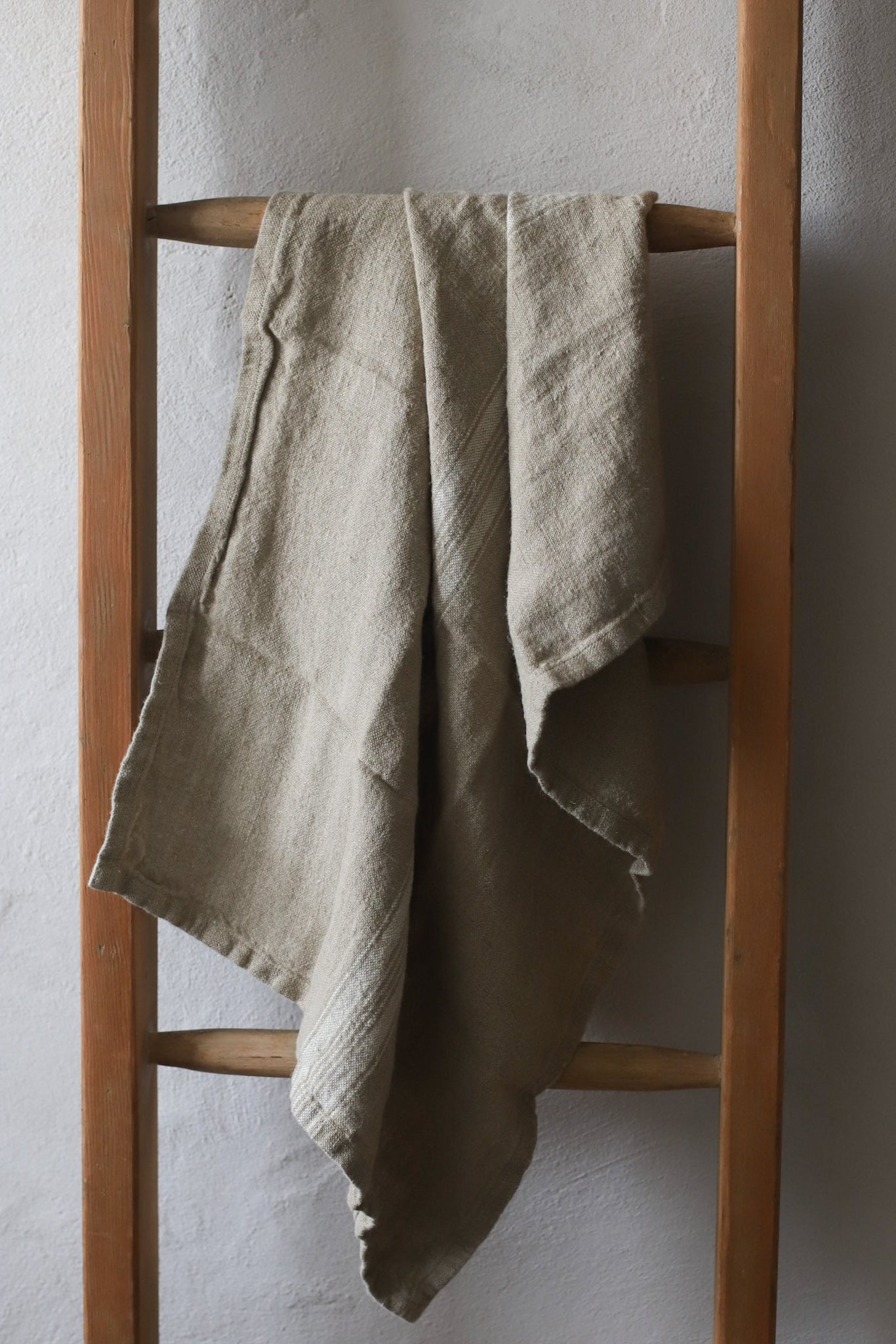 Basics White Stripe Linen Tea Towel