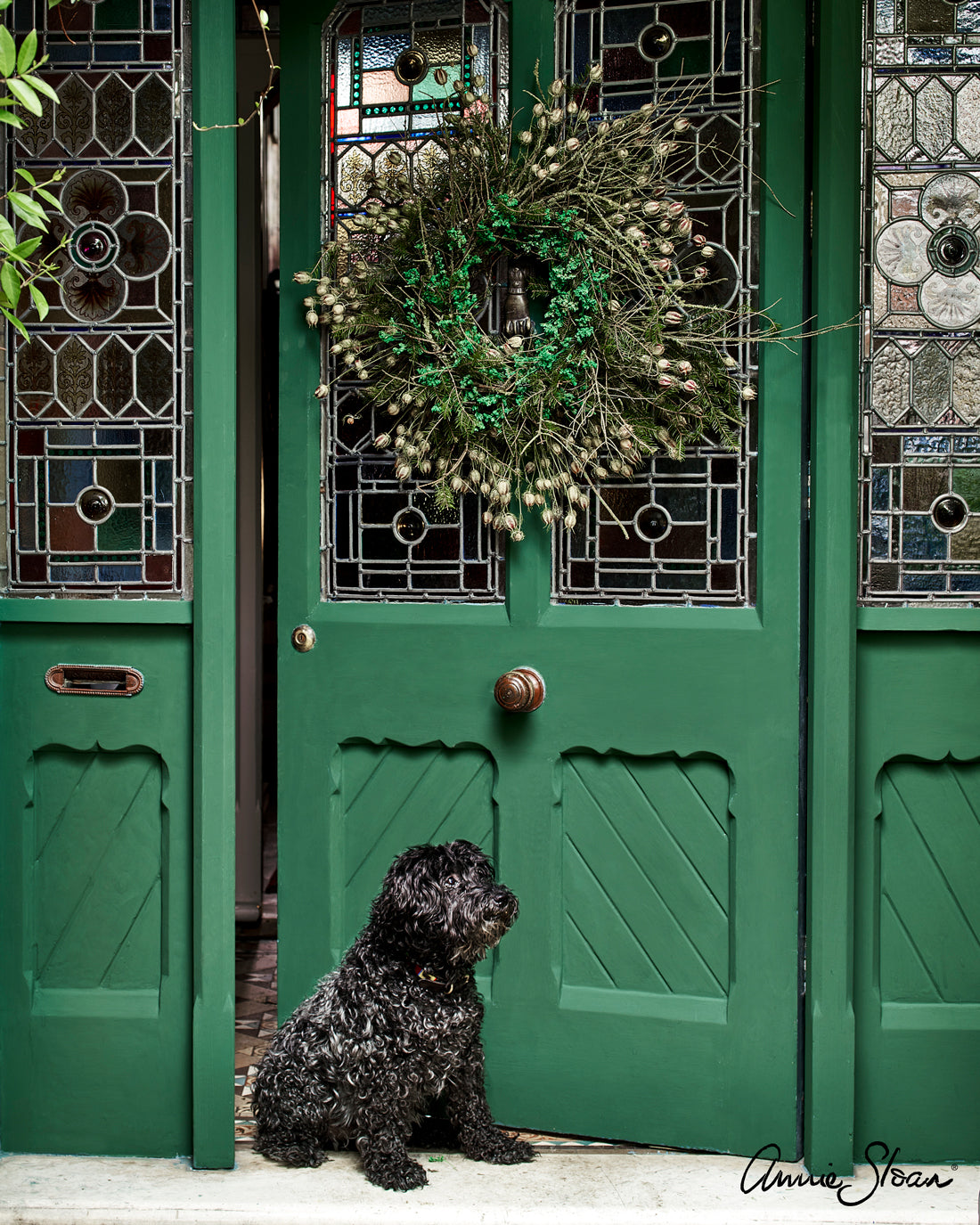 Amsterdam Chalk Paint