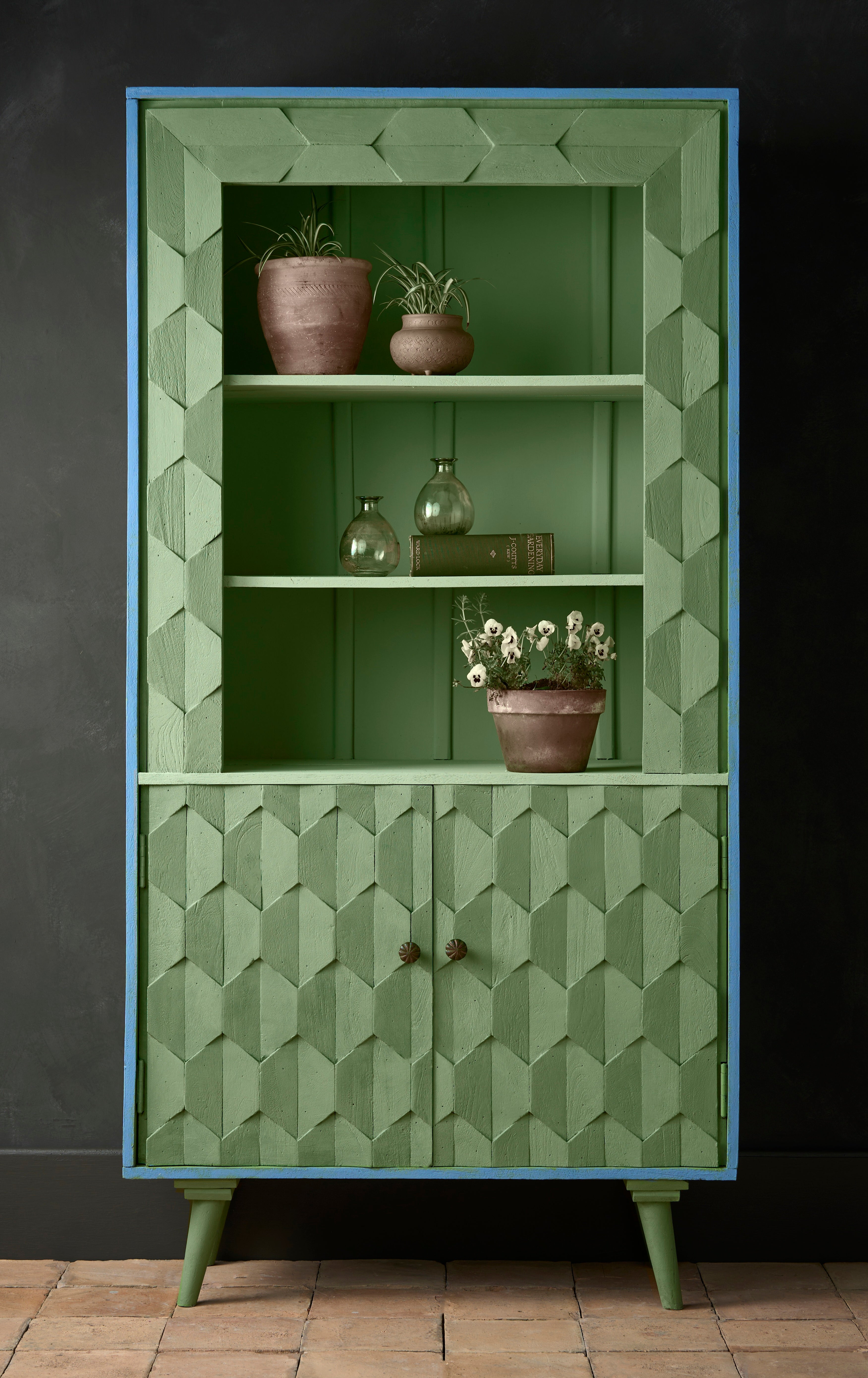 RHS Capability Green Chalk Paint
