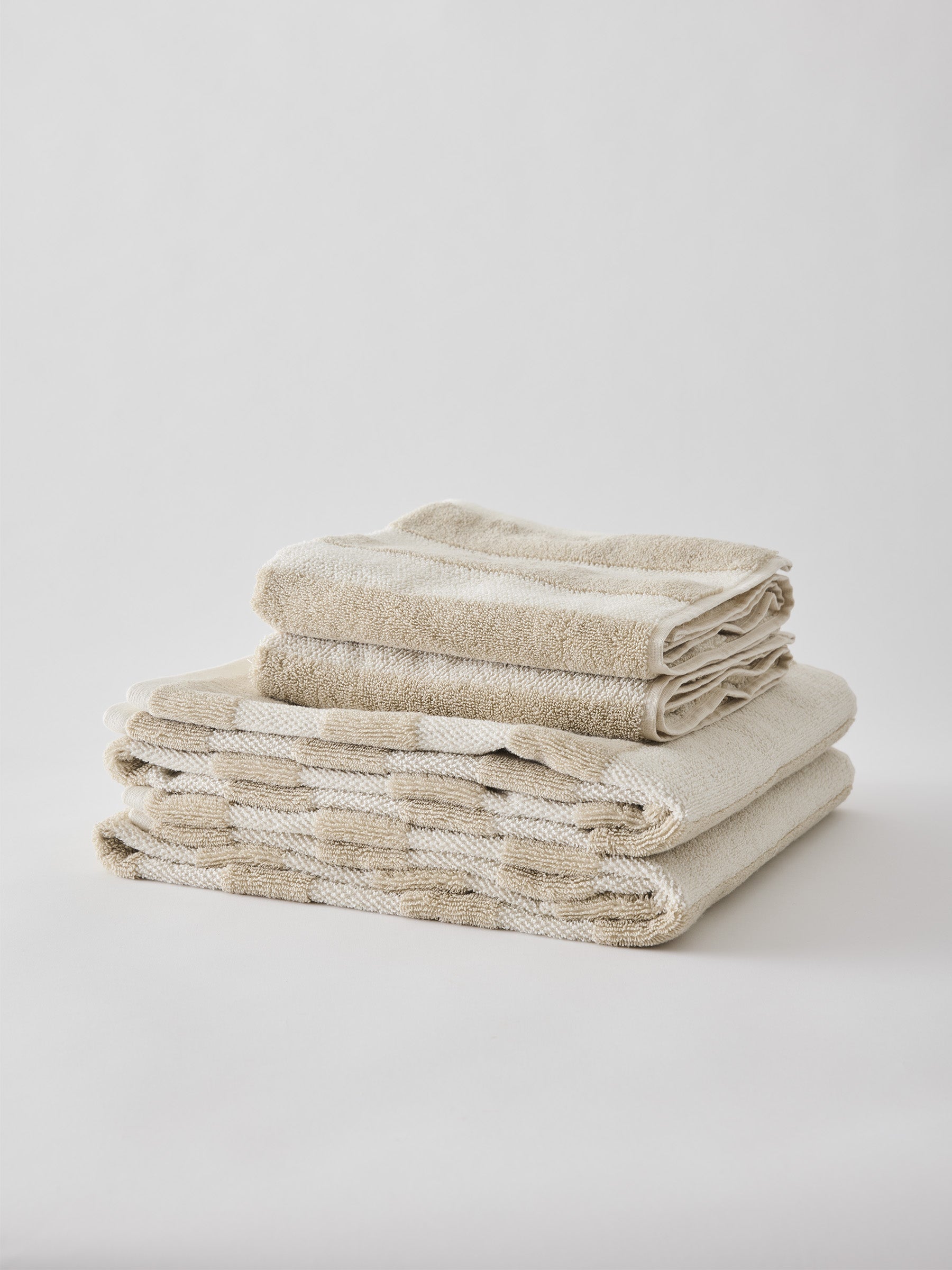 Cleo Striped Bath Towel