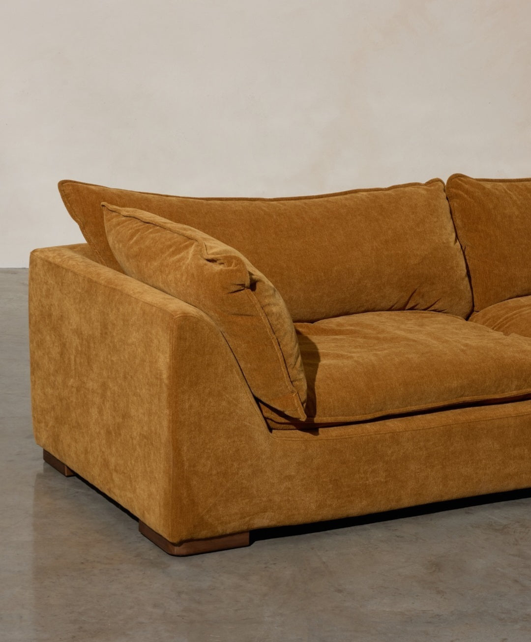 Taye Sofa