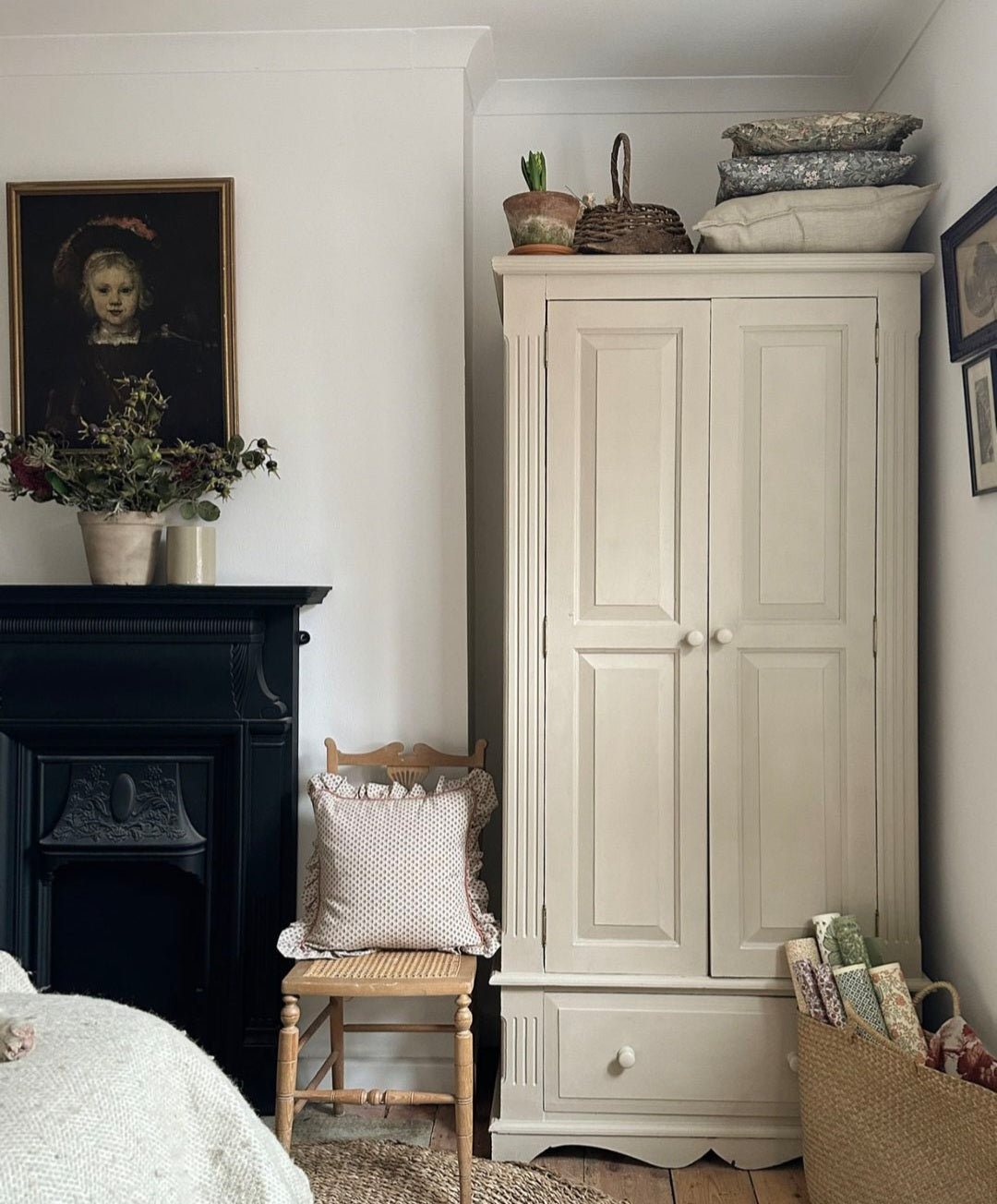 Country Grey Chalk Paint