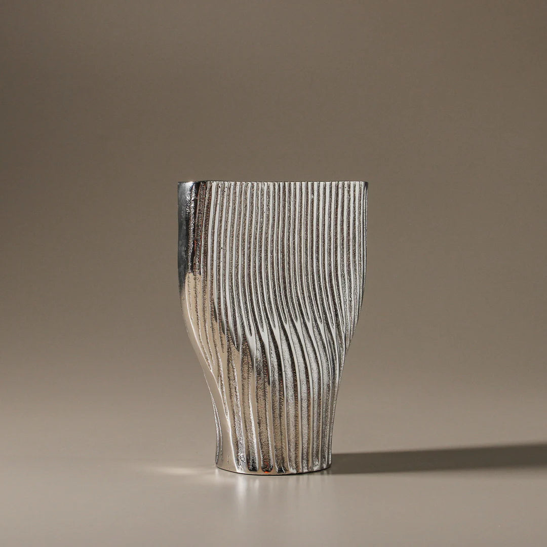 Toil Vase